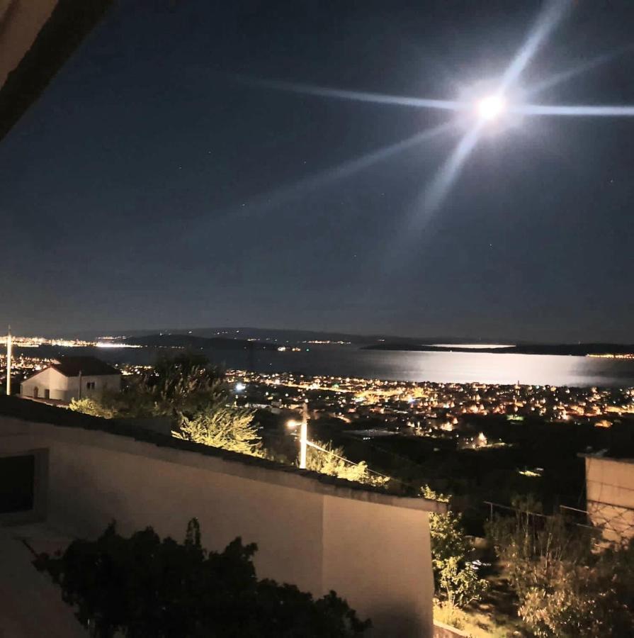 Apartment Natali Kaštel Stari Eksteriør bilde